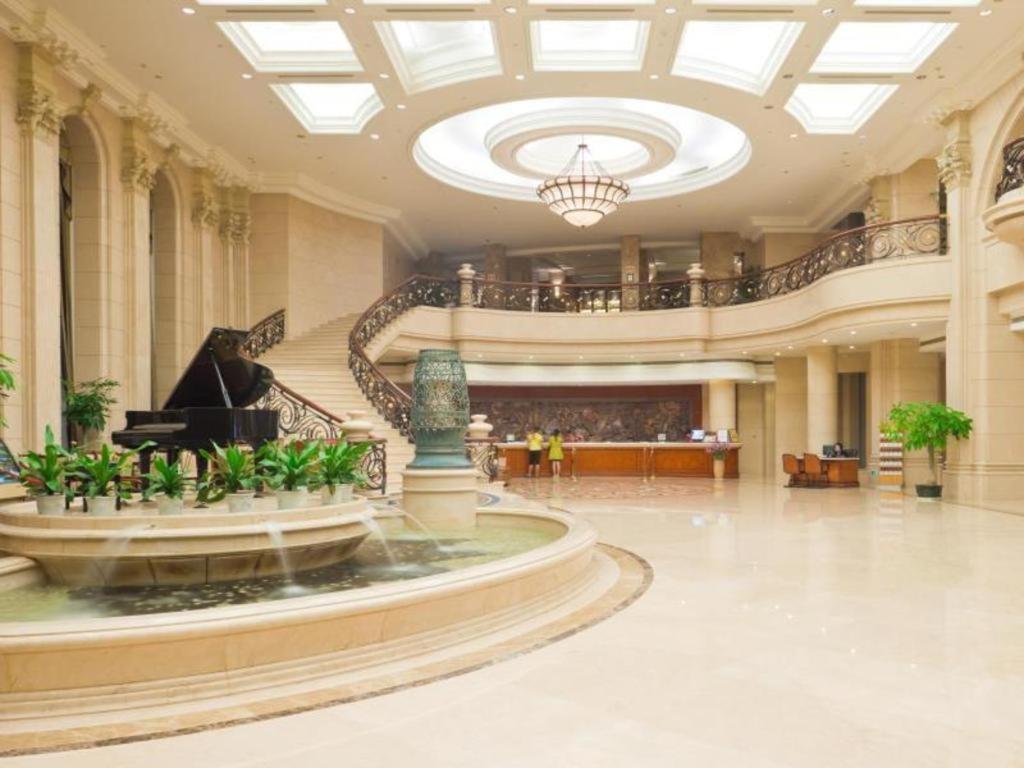 Sanya Baohong Hotel Exterior foto