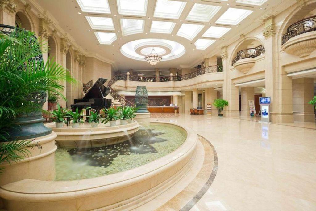 Sanya Baohong Hotel Exterior foto